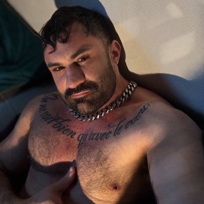 I love passionate sex sessions and Sensual kissing😘😈. DM for collab! inst: Assen_alexander