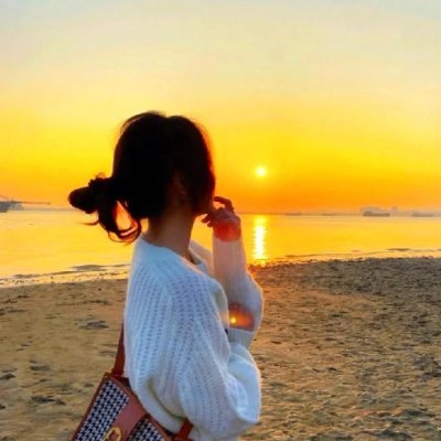 I don’t follow others, I live my own life💭☕
日本語少しずつ勉強中!