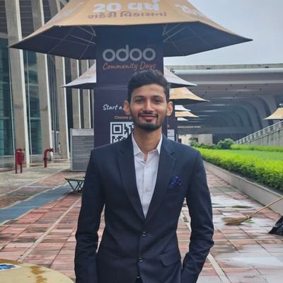 Harshit01807028's profile picture. CA Harshit_Shah