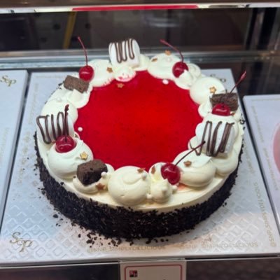 honeypinkpie's profile picture. eat and repeat🤍✨ IG : @wnyy