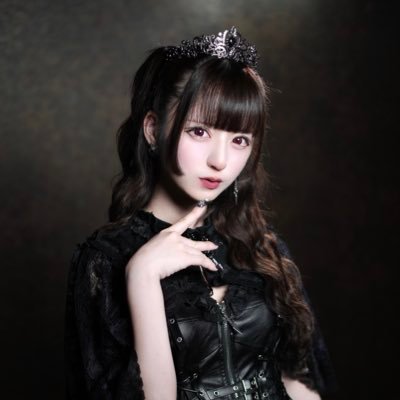 東京メルヘン倶楽部(@TOKYO_MAERCHEN)のピアノ🐹/作詞作曲 #しずりん甘やかし隊
