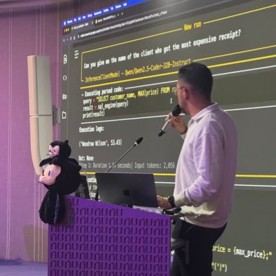 AI Nerd 🧠 | AI Engineer | IBMer👁️🐝Ⓜ️| Conference speaker 🎤 | 💻Quantum Computing