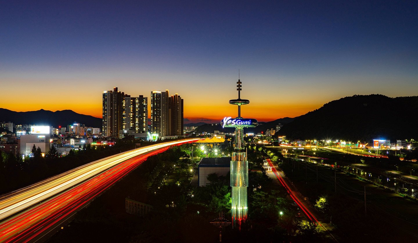 Ton44535429's profile picture. 