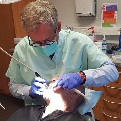 -Chirurgien Dentiste #RochSante #Aesio
-Élu Ville & Métropole #Montpellier 2020/26
-Maire&Psdt Métropole 2014/2020-#CitoyensduMidi-#Utiles-