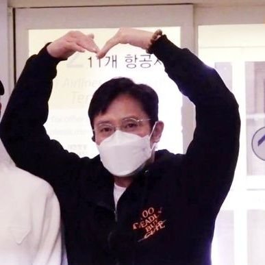 𑁍┊ 이병헌 ♡ 이정재 ˎˊ˗ ♋︎ like LBH
𓆣 ⁴⁵⁷
✍︎@IamSiddhartha