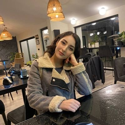 liamousavi's profile picture. master of clinical psychology 🌱