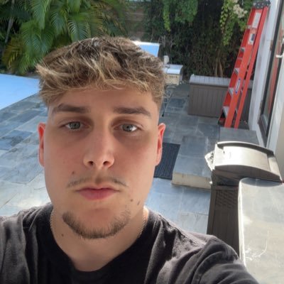 23 • German Champion 2021 🏆 • European Champion EAFC24 • Qualified FIFA eWorld Cup 2021 🏴 & eClub 2022 🇩🇰• managed @KiNGeSports__