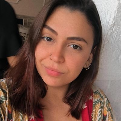 correalarissa02's profile picture. 🧒| 💍 | ♐ | 💉