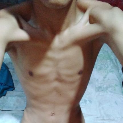 XxxOyossv2's profile picture. v 19, 170/50. slave/kurus