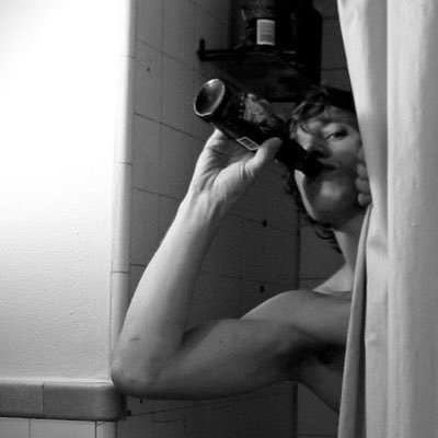 scarymunge's profile picture. I would do anything to change my past