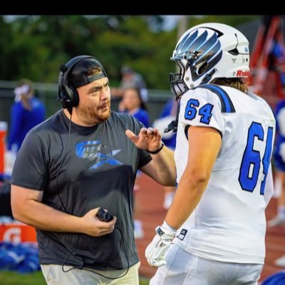 Vikingsfan45's profile picture. #Trenches Exeter HS Varsity OL Coach DelVal Alum #Aggies