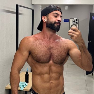 Jornalista, um Lover da Kylie e viciado em games