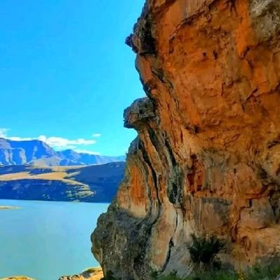 QLethetsa's profile picture. never let your plate get cold while watching someones plate