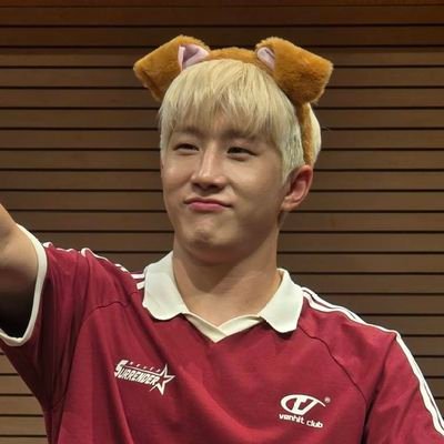 30y | 🇧🇷 | fan account
astro • the rose • svt • ateez
gom eventual | +400 feedbacks IG @withyouastro