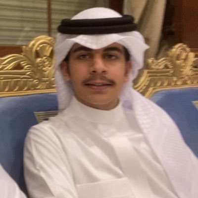يقوي عزوم الرجل عن مطيحه نظرات ناس معلقين الرجا فيه