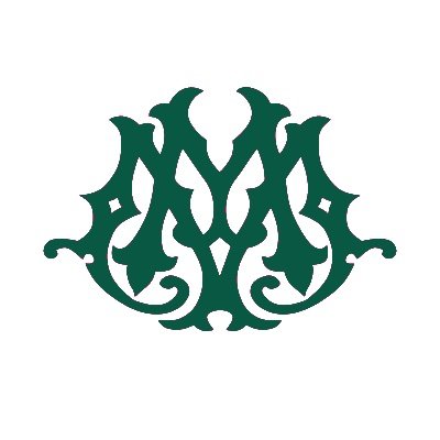 Discover Malachite Manor, a luxurious retreat in the heart of Underberg, KZN. Enjoy serene landscapes, elegant accommodations, and warm hospitality.