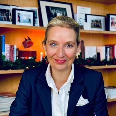 Deutsche rechtsextreme Politikerin und Co-Vorsitzende👩💼der rechtspopulistischen Partei Alternative für Deutschland AFD 🇩🇪