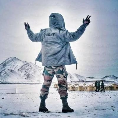 Im_Kushwaha's profile picture. Student ✨
सीधा चेहरा ईतिहास गहरा 👑🤙🔱