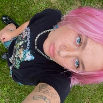 (18+) bisexual dominant ✮ gamer ✮ top 2% https://t.co/zUrjYAJmcB ✮ findom page: @taurusdomme ✮ https://t.co/kWksar6ogW