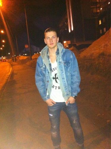 NiclasCox's profile picture. 