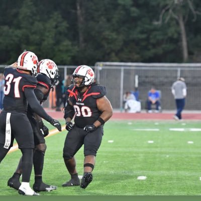 Frostburg football Defensive tackle MAN OF GOD💯