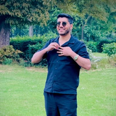 RMiakhil28311's profile picture. 