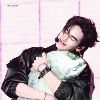 noonimja71's profile picture. มามี้น้องแซนต้า ที่รักพี่เพิร์ธมาก🖤🤍
อุนยายน้องโดเมียร์❤️