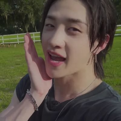 eu e o bang chan ouvindo mĆŗsica e tomando sorvete
(ele/dele) š³ļøāšš³ļøāā§ļø
