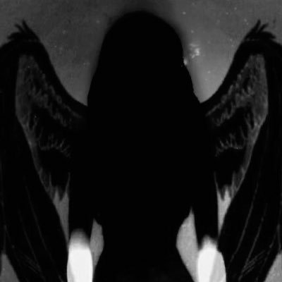 bunnyb0und's profile picture. 20f