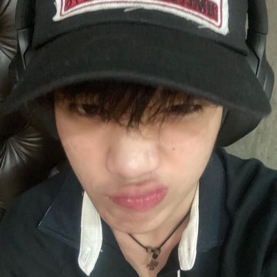 en_crt's profile picture. 