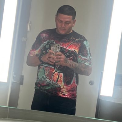 ELSIKA89's profile picture. Bienvenidos jugador de warzone pro manco 🇵🇷 tiktok (ELSIKA)