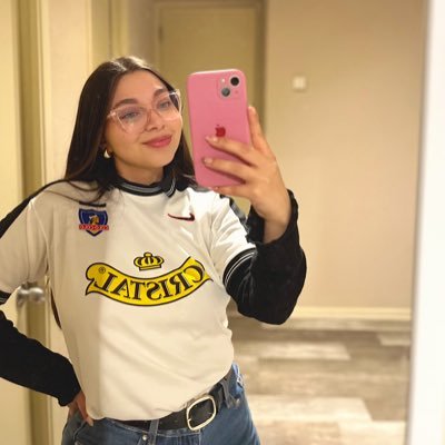 conypinillat's profile picture. Hincha y socia del CSD Colo-Colo | Periodista