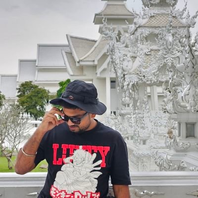 shutupsourav's profile picture. born out of frustration from the life of @souravinsights