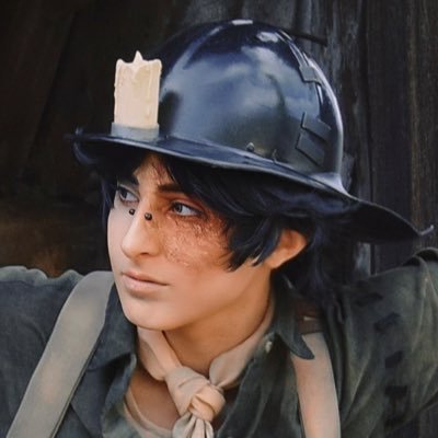 21↑ artist & cosplayer .. lost in the woods 🌲🌲🌲 EN / FR + 私は少し日本語が話せます。🌱