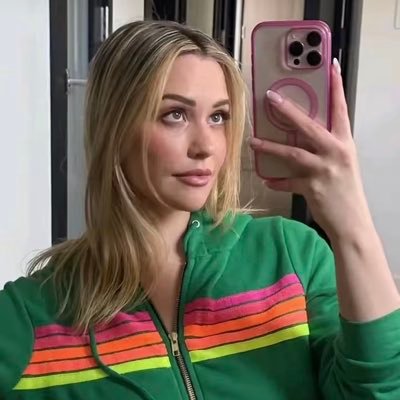 Monica40345125's profile picture. 🌸Dm and ask about FaceTime shows 😝🎬.... DM FOR PROMO