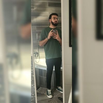 nabeeluppel's profile picture. that's rough, buddy