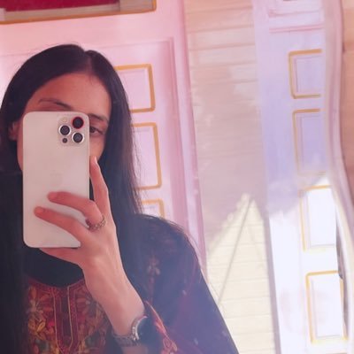 wanderwithsky_'s profile picture. Adventure Travel 🏔️