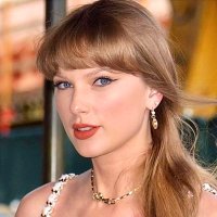 Taylor Swift (@taylorswiftals) 's Twitter Profile