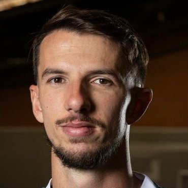 A fan based page for Gateshead-born footballer Dan Barlaser- NUFC, Accrington Stanley, Rotherham, Middlesbrough and now Hibs.