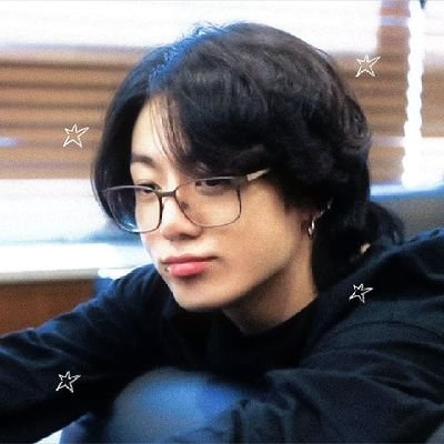 para taehyung kkk deixa eu fazer uma biokkkk para de me beijarkk ta bom amorkk to indo paixão