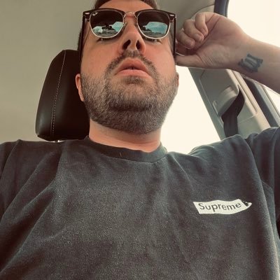 BoogieTwoShoe's profile picture. 🔉🚨👇👇👇