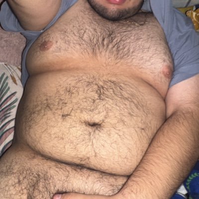 22 yo 🇲🇽🧸. Addicted to fat cock and hairy milkers. Enamorado de los osos peludos. 🔞
