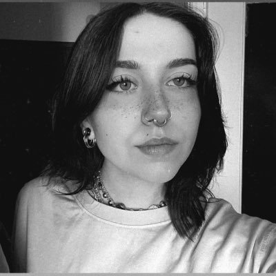 Mellinnoe_'s profile picture. Affiliée Twitch 🗡️ | 24 yo ౨ৎ | Souls enjoyer 🛡️