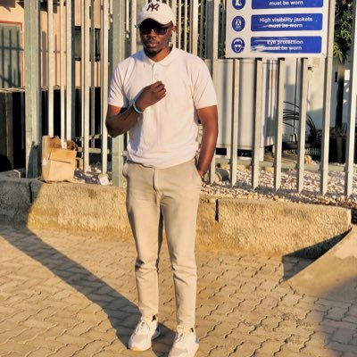 DarynSakala's profile picture. Just here Incase somebody need a friend 🏋🏾‍♂️,🎮,@RealMadrid 🤍IG@Daryne_23.