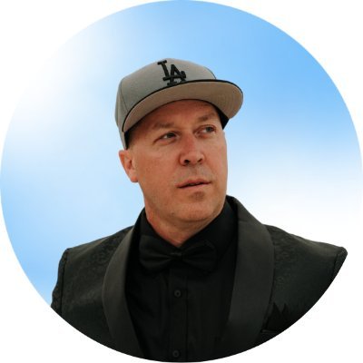 building pipeline for b2b co's | 250+ Launches | Founder, Rising Tides agency | fractional CMO | newsletter: https://t.co/DSW5Mn799w