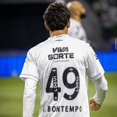 @SantosFC @FortalezaEC & @FCBayern
sim, sou misto e FODASE, não gostou vem aqui pagar minhas contas!