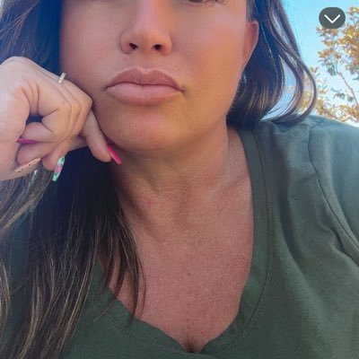 CaliGoddess79's profile picture. 