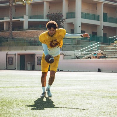 JUCO 26’ kicker/punter at Glendale Community College | 6’1 170 | 3.47 GPA | jkavanagh0522@icloud.com | 661-361-6920