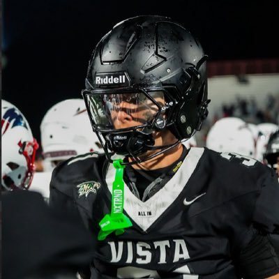 | CLASS OF 2027 | 6’2 175 LBS | 3.2 GPA | WR/OLB | MOUNTAIN VISTA HS | TEAM FULL GORILLA 7v7 | 📞 720-491-8718// EMAIL: roman10147@icloud.com