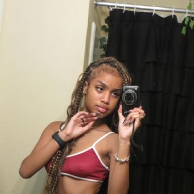 my profile my rules, @srchafreen🌷•• I love being a #GIRLFREEN I have an eternal crush on #SeoYeaJi(◕ᴗ◕✿)•°° best friend #sophia💫